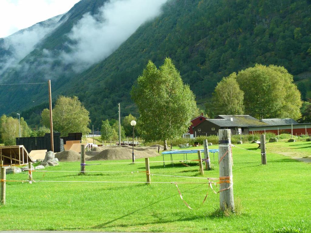 Folven Adventure Camp Hotel Hjelle Kültér fotó